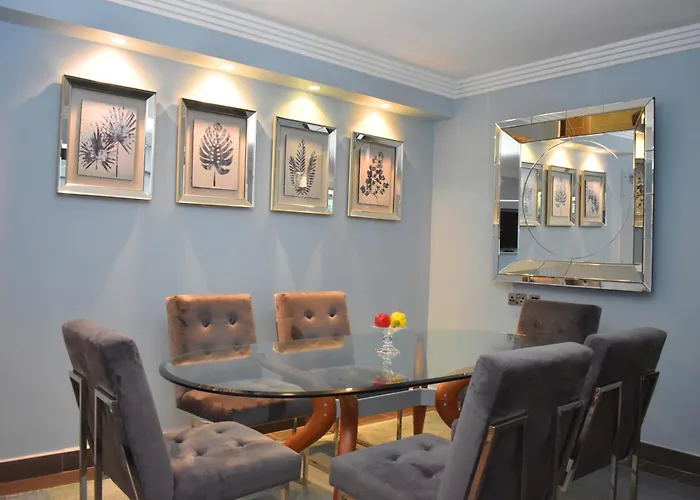 The Eliott Hotel